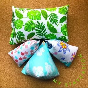 My Staycation ☀️ ~ Handmade All Natural Catnip Toys Kitty Pillows 4 Pieces